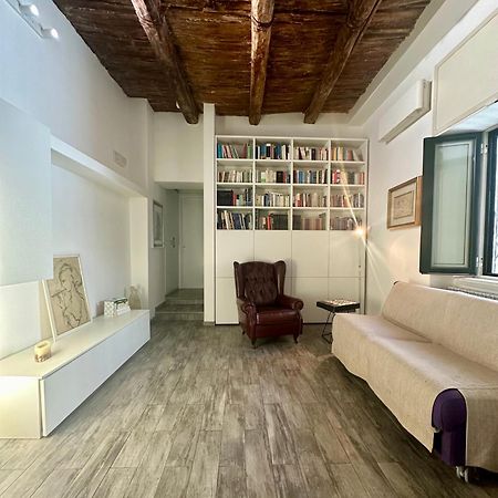 Blue Velvet - Salerno Centro Apartment Exterior photo